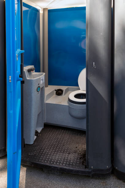 Best Porta potty delivery and setup  in Cedar Hill, TX